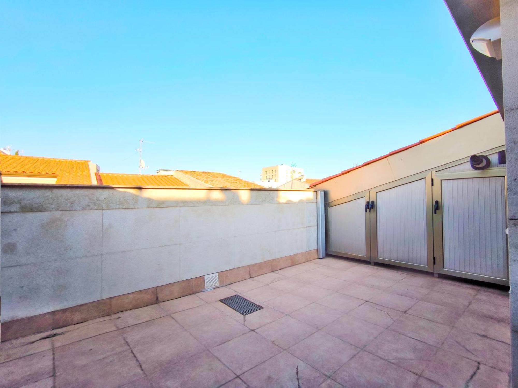 Moderno Apartamento Duplex En Terrassa Centro Exterior foto